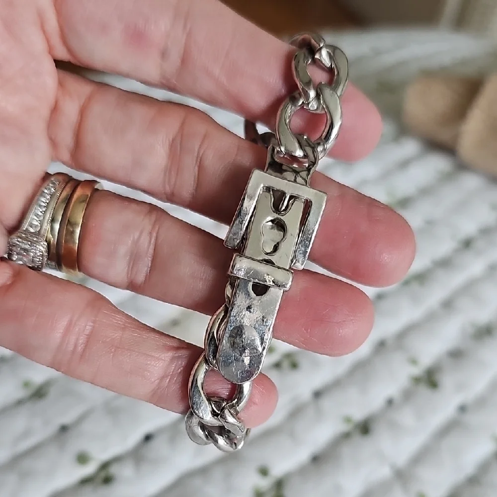 Elegant Silver Chain Bracelet